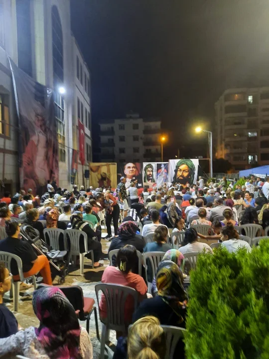 Ceyhan Cemevi’nde Aşure Günü Buluşması: Birlik, Kardeşlik ve Barış Mesajları Verildi
