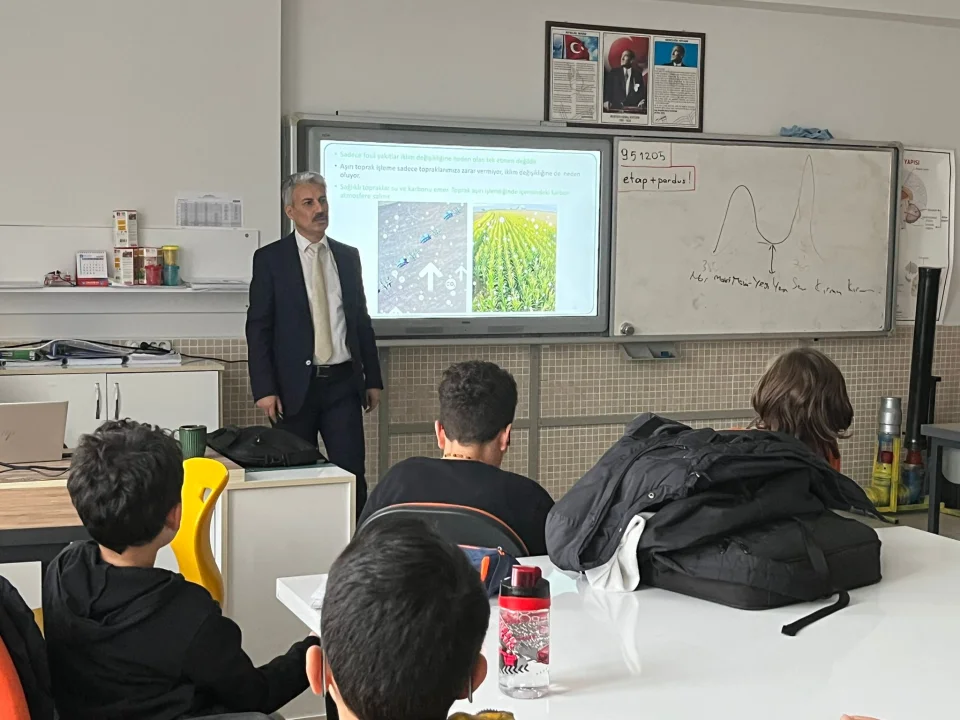 “Toprağı Anlatıyor, Toprağı Sevdiriyoruz”: Ereğli’de Anlamlı Seminer