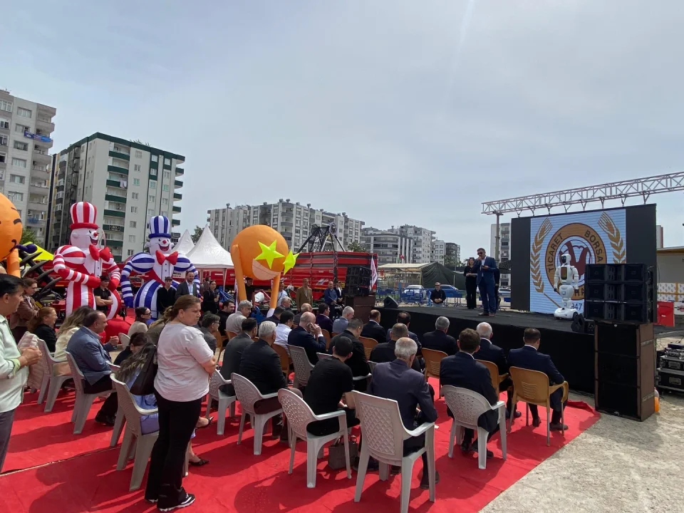 Ceyhan tarımında tarihi an: Büyük fuar ilk kez kapılarını açtı!